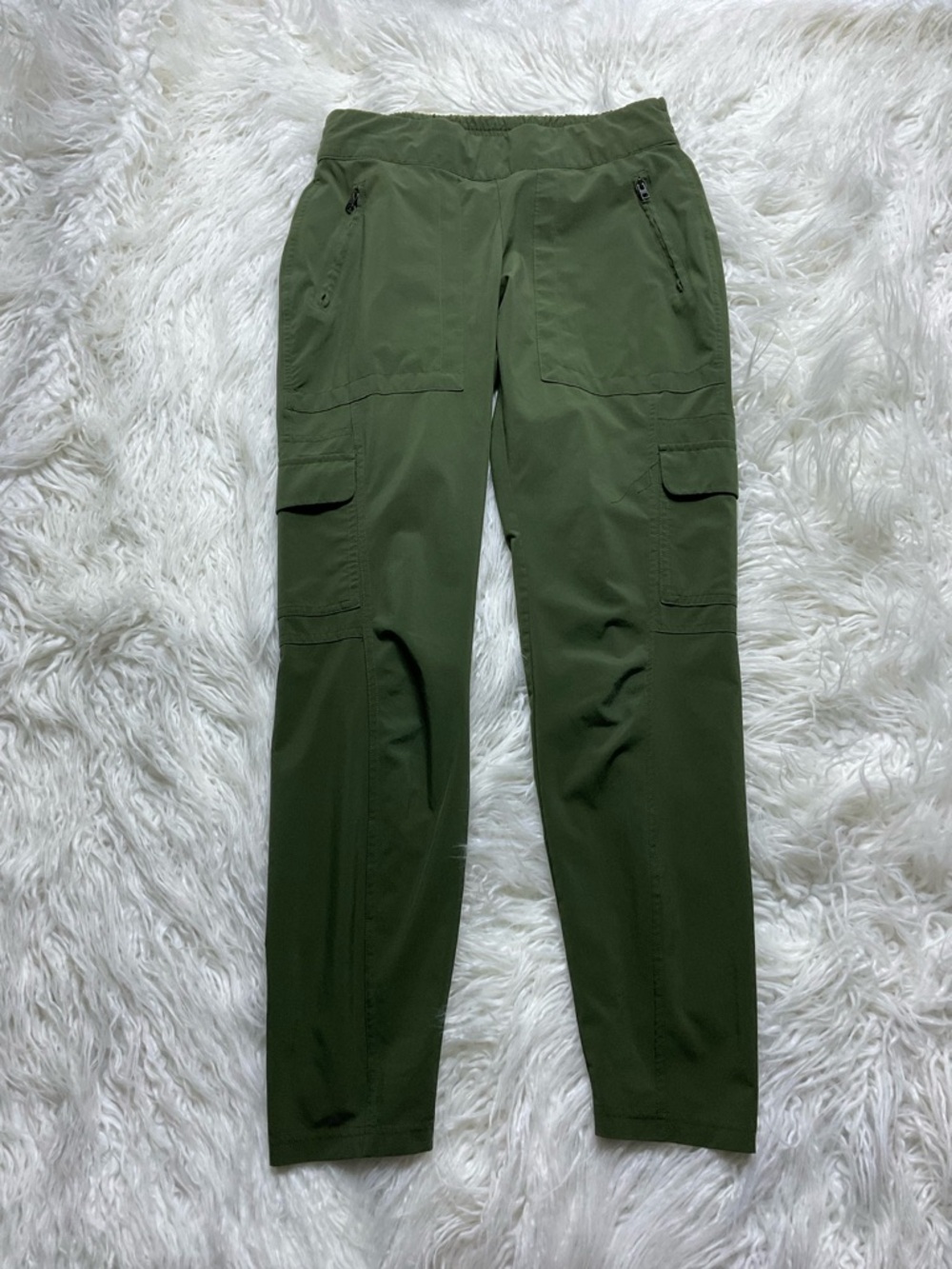 Athleta Chelsea Cargo‎ Pant